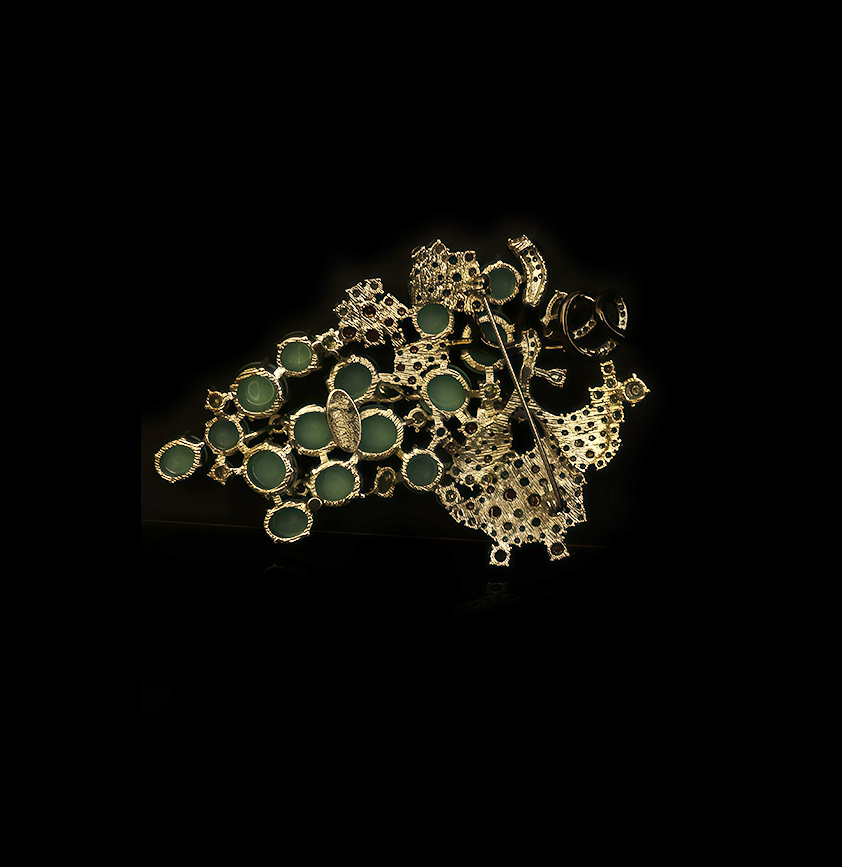 Royal Vintage Grape Vine Diamond Brooch