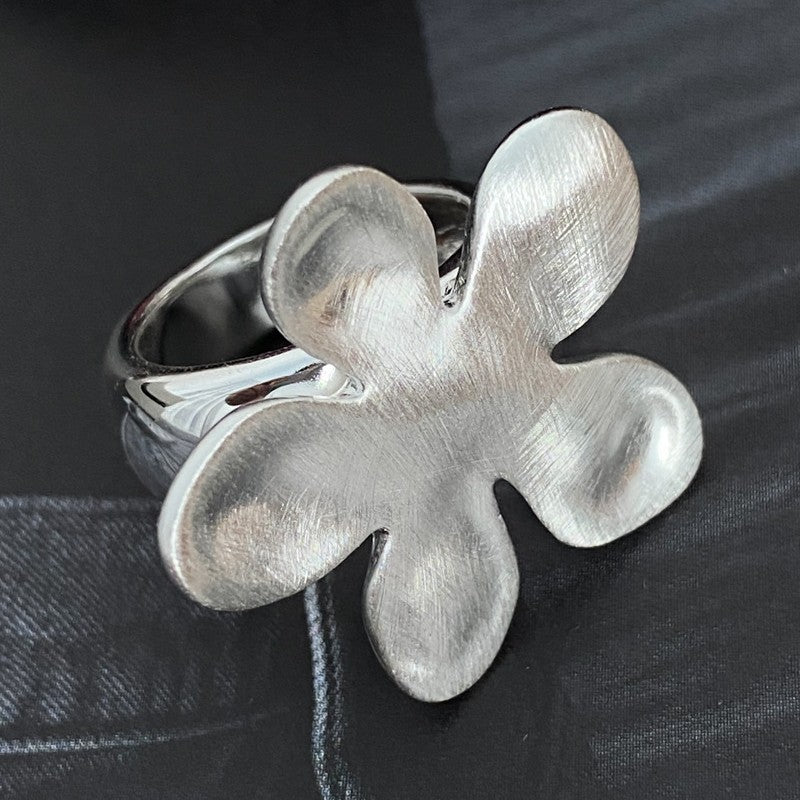Minimalist Silver Brushed Flower Ring