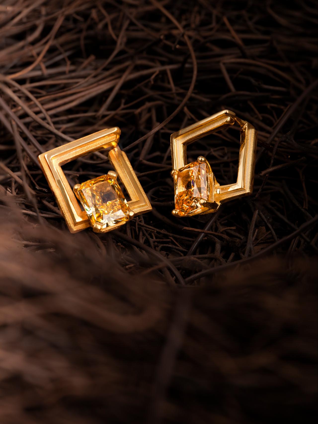 Square Silver Zircon Element Symbol Earrings - BYRDSTRÖM JEWELRY
