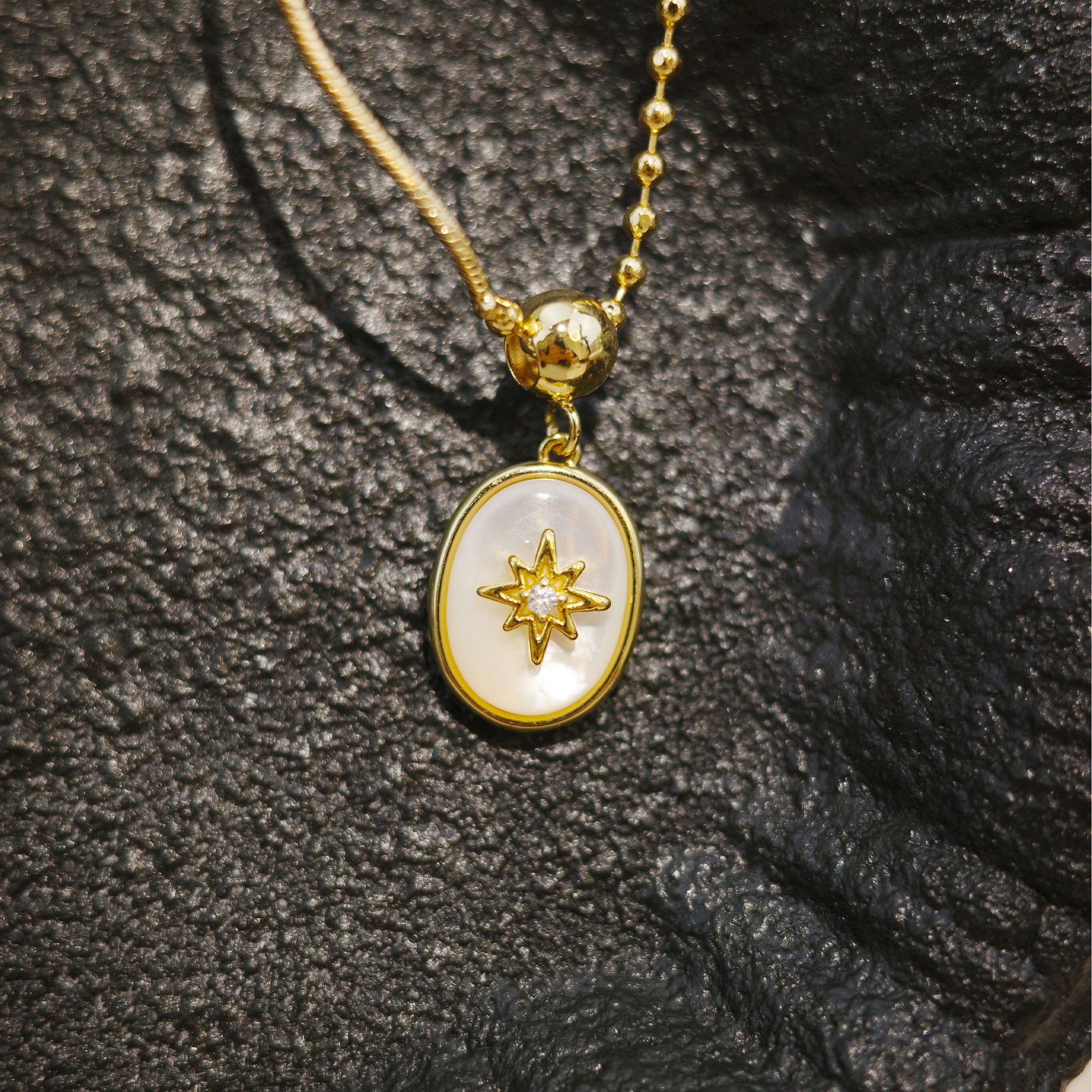 French Vintage Zircon and Mother-of-Pearl Star Pendant