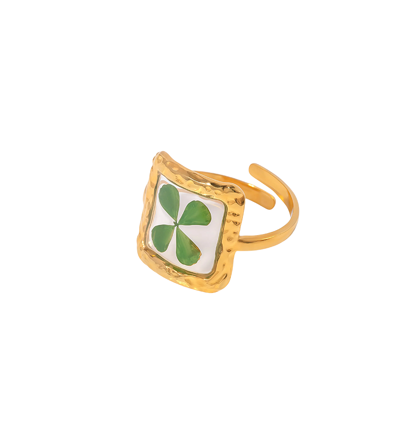 Four-Leaf Clover Square Botanical Specimen Ring