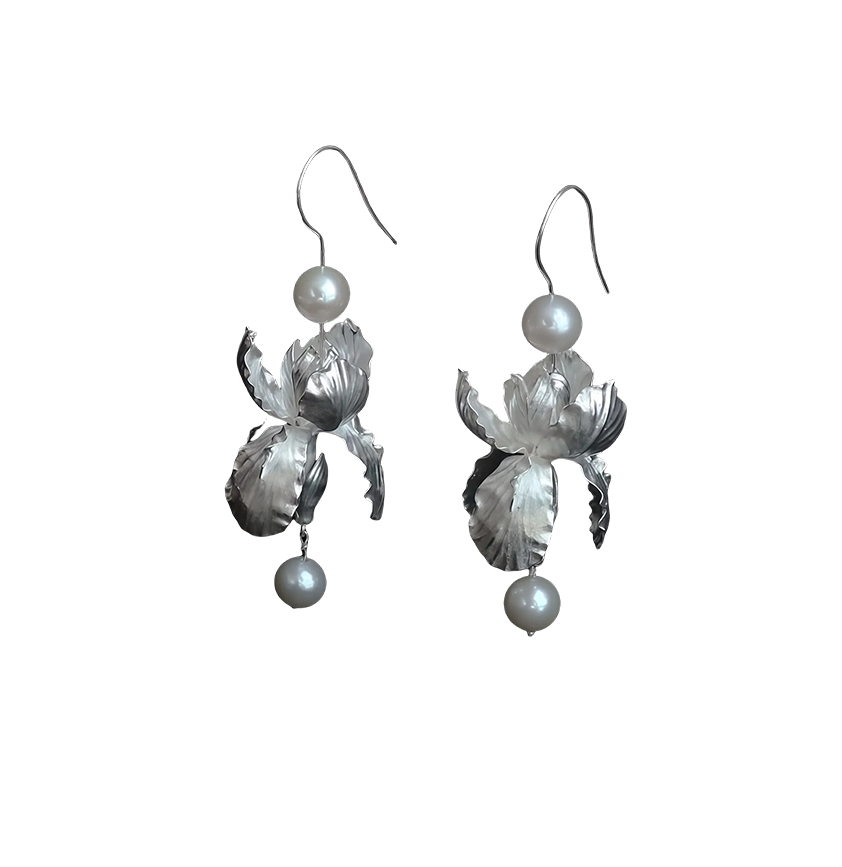Handmade Vintage Iris Pearl Earrings