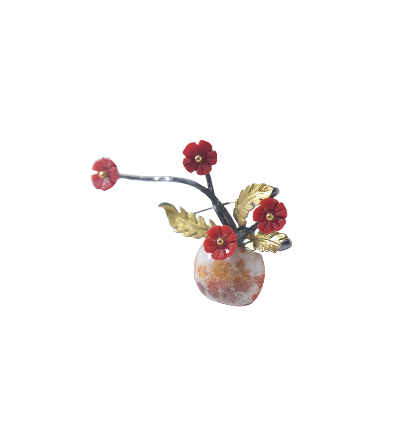Vintage Vase Brooch