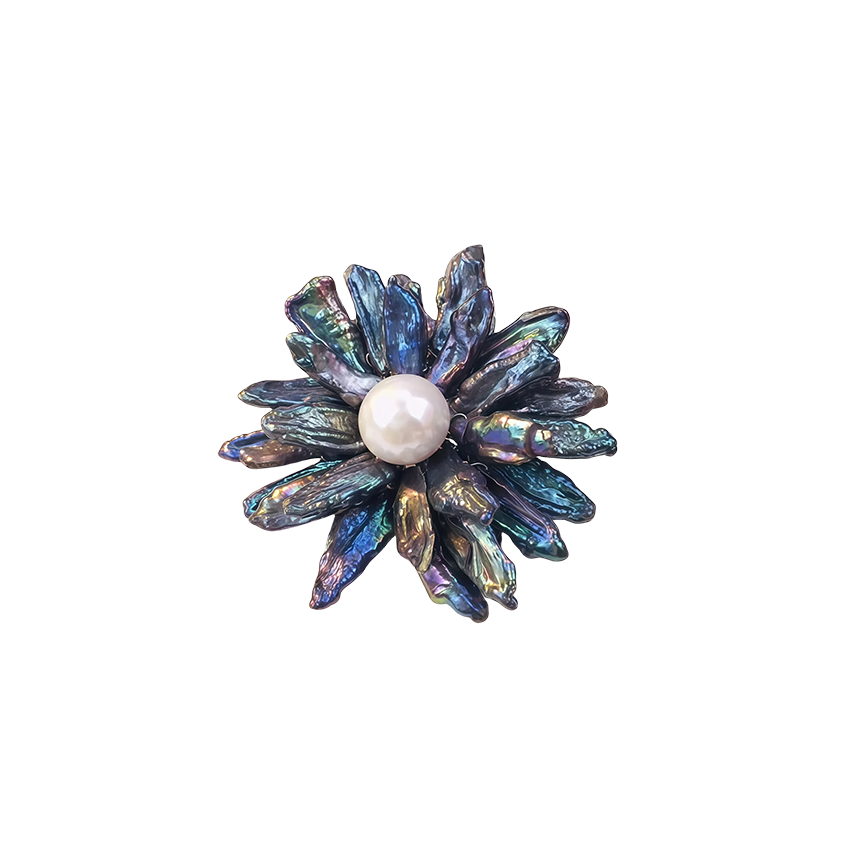 Baroque Pearl Blue Daisy Brooch