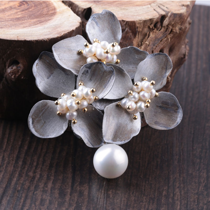 Pearl Vintage Floral Convertible Brooch/Pendant