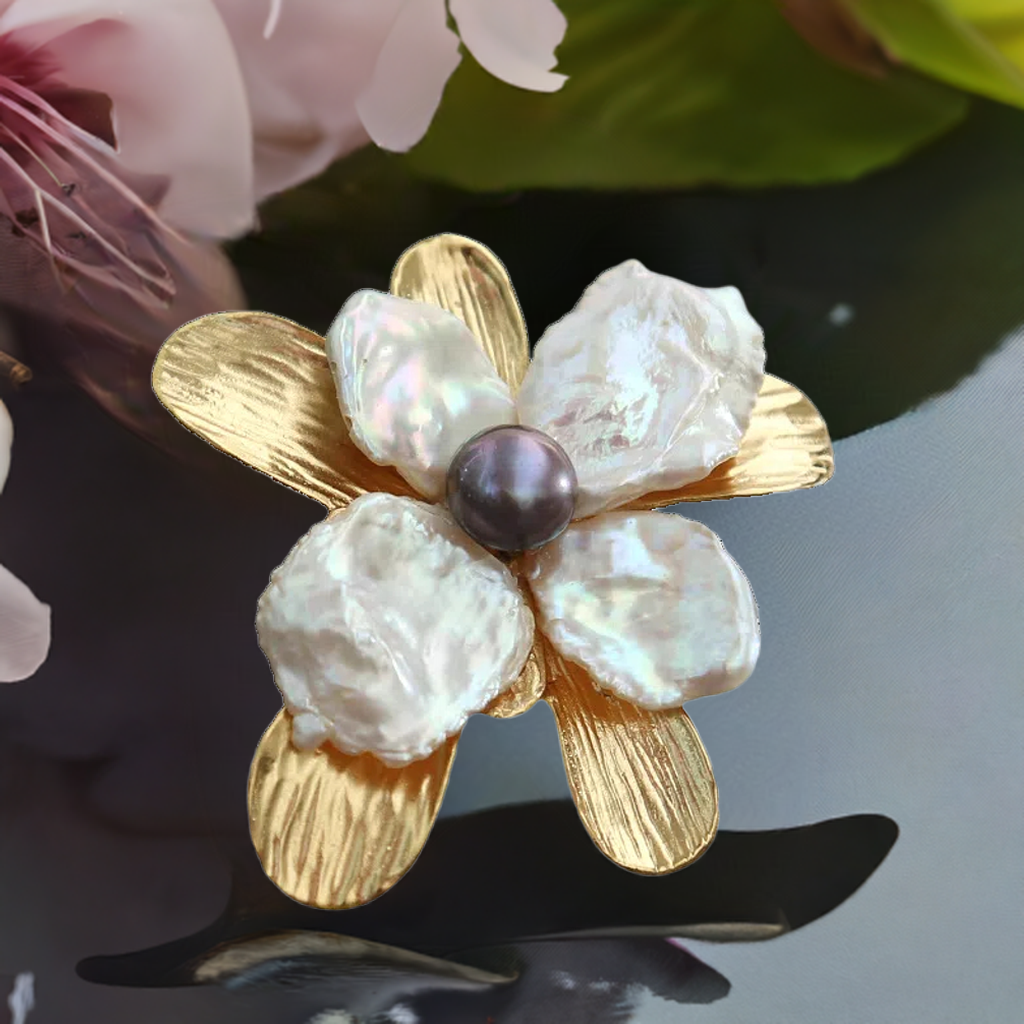 Silver Irregular Pearl Flower Brooch Pendant