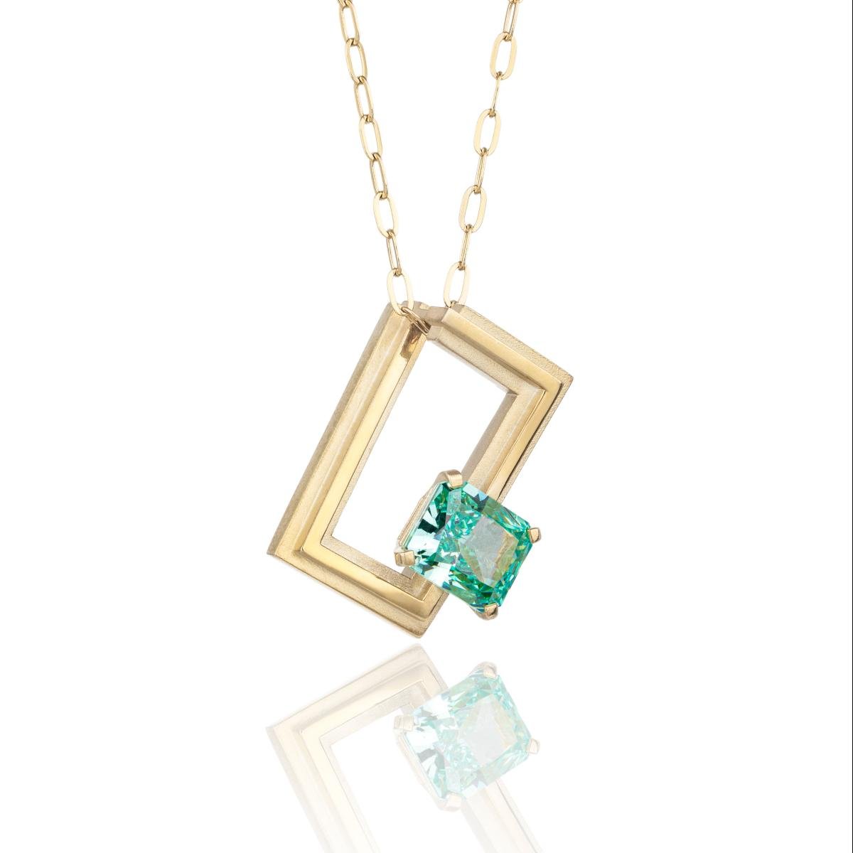 Queen Rectangular Silver Zircon Element Symbol Pendant - BYRDSTRÖM JEWELRY