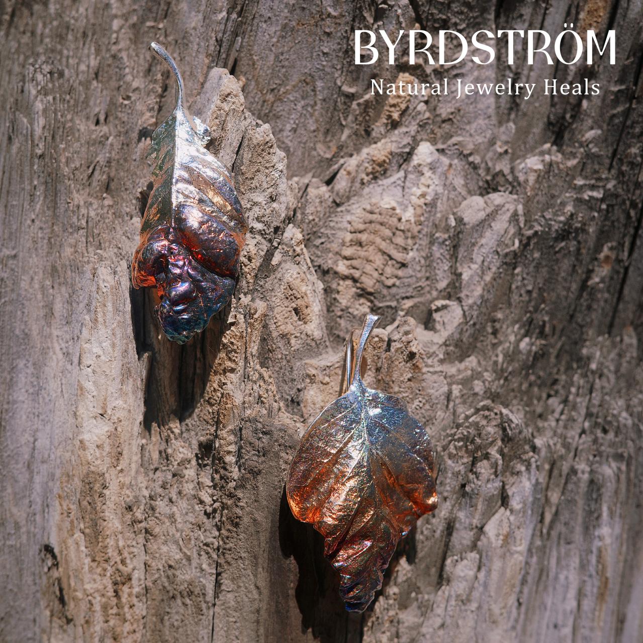Silver Charm of the Crabapple Leaves Earrings - BYRDSTRÖM 