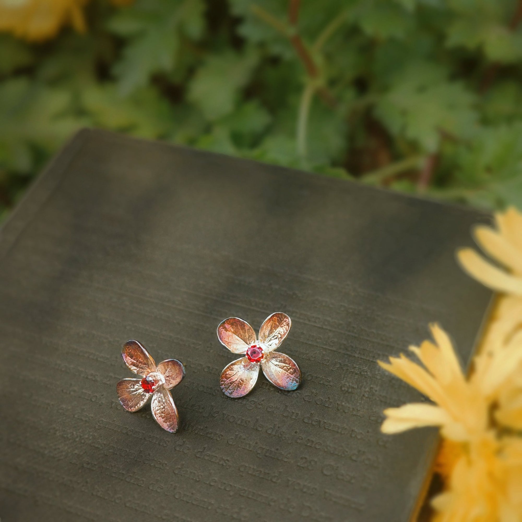 Silver Garnet Hydrangea Illusion Earrings - BYRDSTRÖM JEWELRY